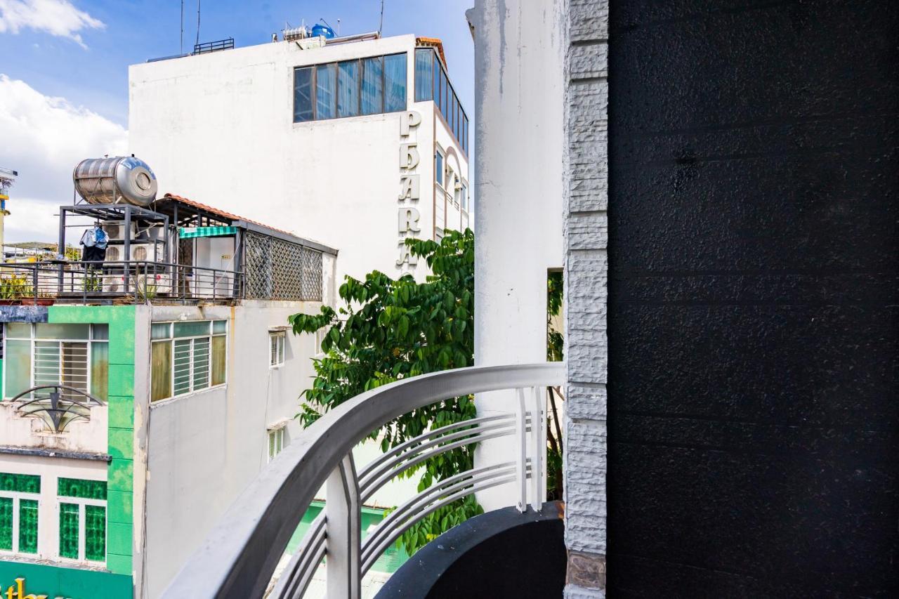 Friday Saigon Centre Homestay Хошимин Екстериор снимка