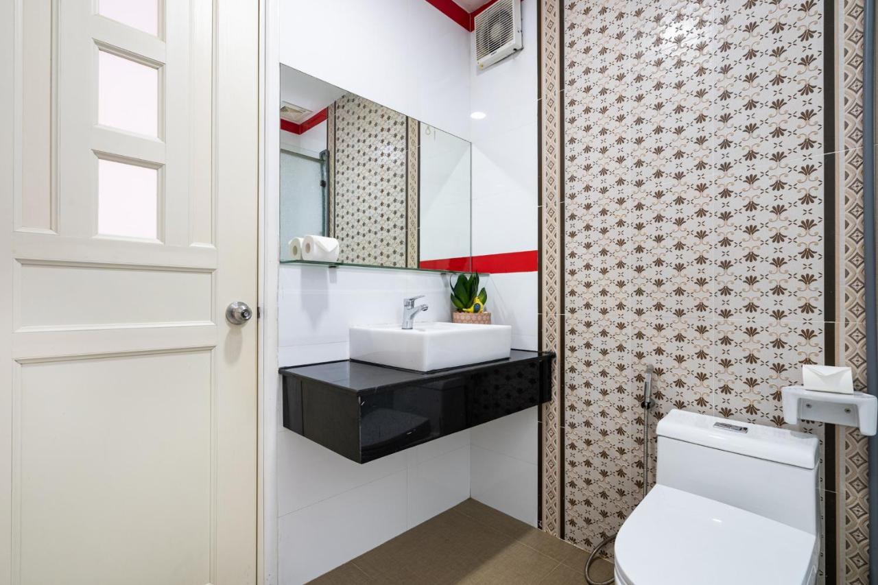 Friday Saigon Centre Homestay Хошимин Екстериор снимка